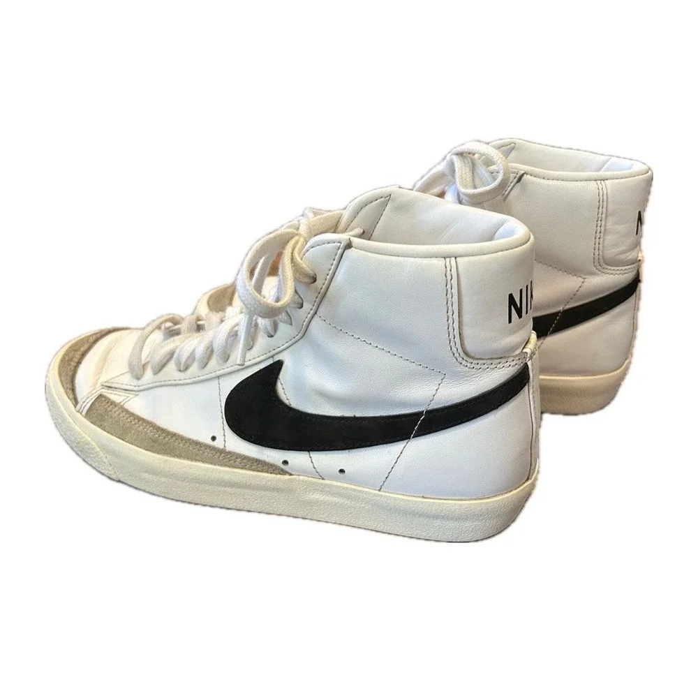 Nike Blazer Mid '77 Vintage White/Black. Women's Size 8